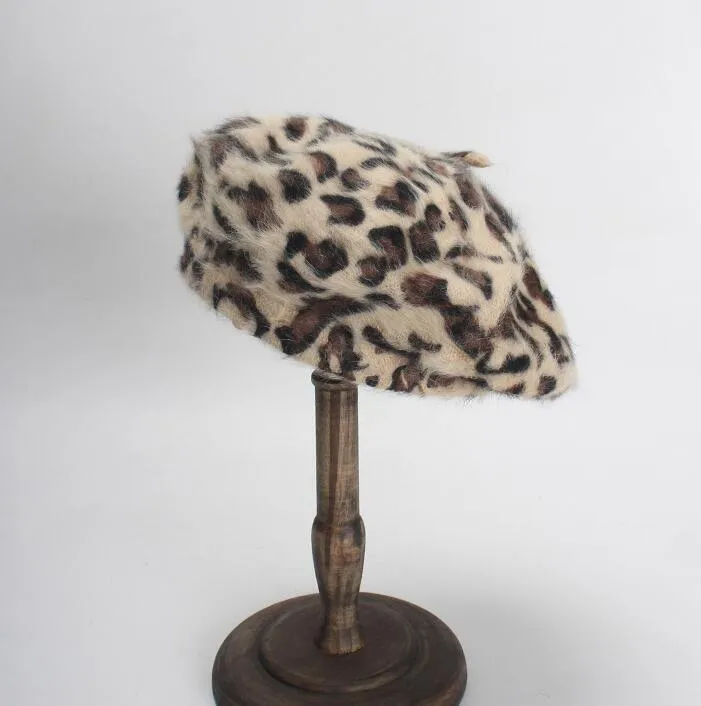 Beret Queen Leopard (Camel)