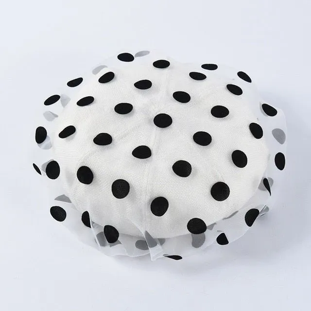 Beret Queen Show (White)